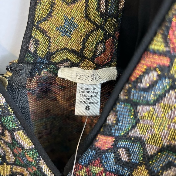 NWT Ecote Urban Outfitters Metallic Catherdal Party Mini Dress Size 6 - Picture 14 of 16